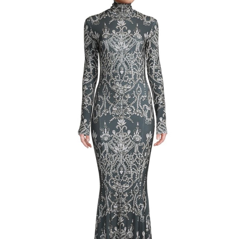 Norma Kamali
Long-Sleeve Turtleneck Fishtail Gown